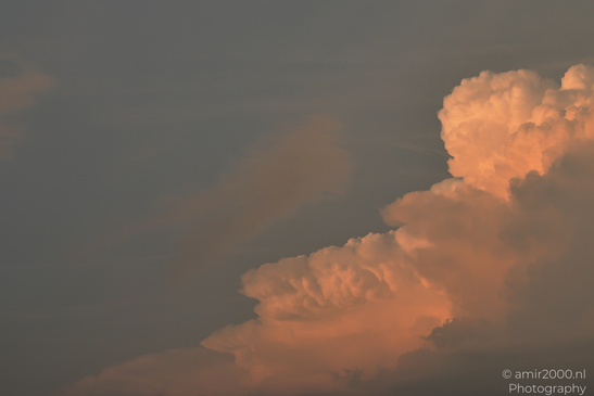 Cloud_Formation_Over_The_City_Amsterdam_Netherlands_Nature_Photography_Canon_EOS_R5_Mark_II_2026_003.JPG