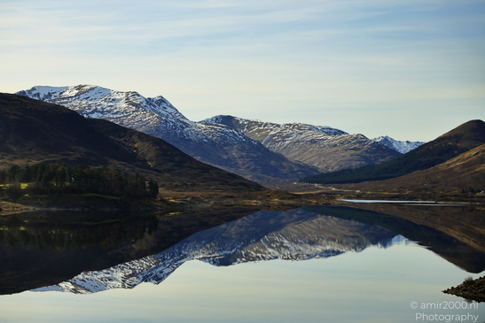 Loch_Cluanie_Reflections_In_The_Scottish_Highlands_Scotland_United_Kingdom_Nature_Photography_Canon_EOS_R5_Mark_II_2026_022.JPG