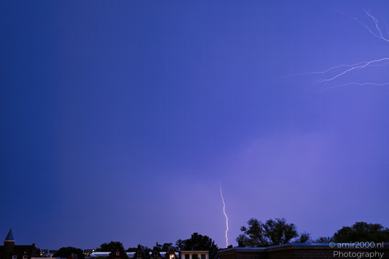 Summer_Lightning_Storm_In_The_City_Amsterdam_Netherlands_Nature_Photography_Canon_EOS_R5_Mark_II_2026_003.JPG