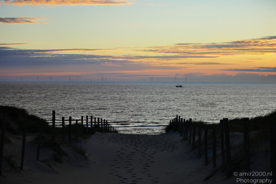 Summer_Sunset_Over_Zandvoort_Beach_Noord_Holland_Netherlands_Nature_Photography_Canon_EOS_R5_Mark_II_2026_006.JPG