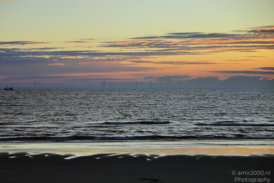 Summer_Sunset_Over_Zandvoort_Beach_Noord_Holland_Netherlands_Nature_Photography_Canon_EOS_R5_Mark_II_2026_009.JPG