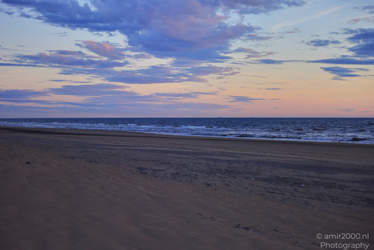 Summer_Sunset_Over_Zandvoort_Beach_Noord_Holland_Netherlands_Nature_Photography_Canon_EOS_R5_Mark_II_2026_010.JPG