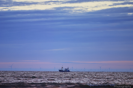 Summer_Sunset_Over_Zandvoort_Beach_Noord_Holland_Netherlands_Nature_Photography_Canon_EOS_R5_Mark_II_2026_014.JPG