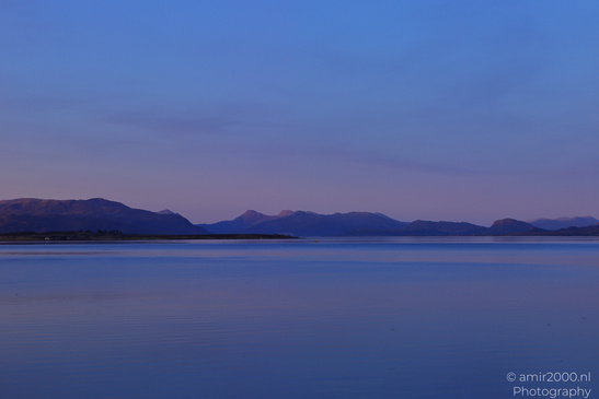 Sunset_By_The_Inner_Sound_Isle_Of_Skye_In_The_Scottish_Highlands_Scotland_United_Kingdom_Nature_Photography_Canon_EOS_R5_Mark_II_2026_015.JPG