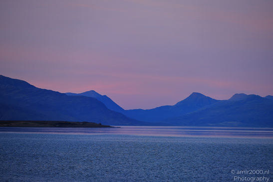 Sunset_By_The_Inner_Sound_Isle_Of_Skye_In_The_Scottish_Highlands_Scotland_United_Kingdom_Nature_Photography_Canon_EOS_R5_Mark_II_2026_023.JPG
