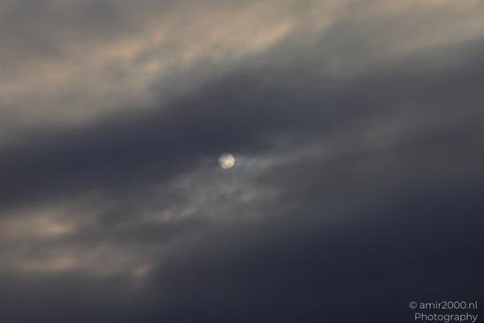 The_Sun_Partially_Obscured_By_Clouds_Over_Ariel_Sharon_Park_Tel_Aviv_Jaffa_Israel_Nature_Photography_Canon_EOS_R5_Mark_II_2026_003.JPG