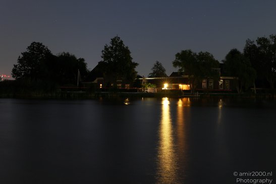 The_Reflections_Along_The_Amstel_Amsterdam_Netherlands_Night_Photography_Canon_EOS_R5_Mark_II_2026_004.JPG