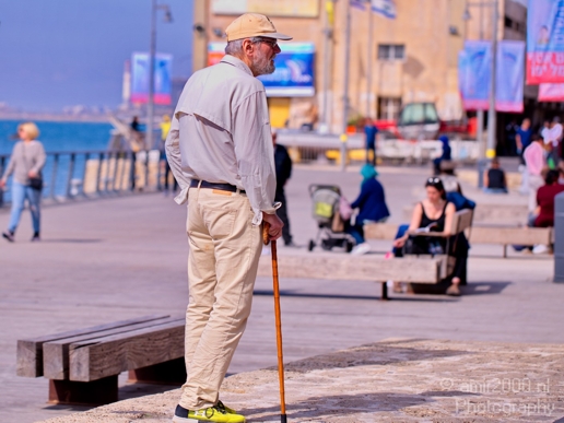 A_older_man_with_a_cane_around_Jaffa_port_Tel_Aviv-jaffa_Israel_Canon_EOS_5D_Mark_IV.JPG