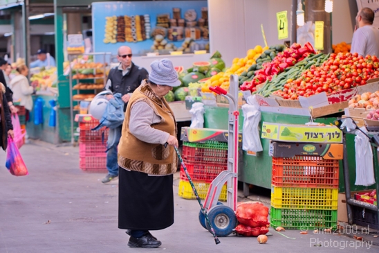 HaTikva_Market_scenery_Tel_Aviv-jaffa_Israel_Canon_EOS_5D_Mark_IV.JPG