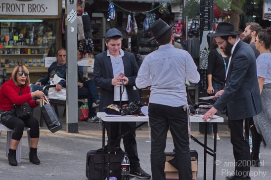People_around_Carmel_market_Tel_Aviv-jaffa_Israel_Canon_EOS_7D.JPG