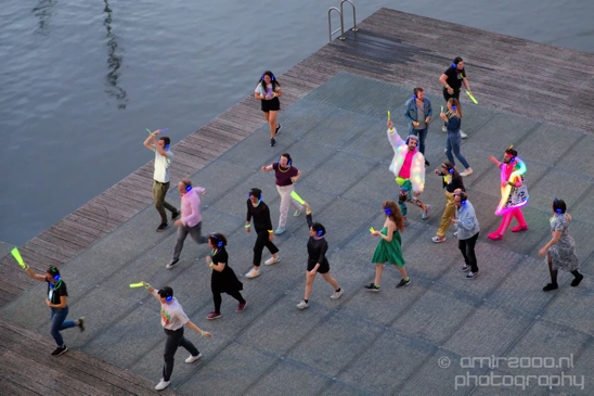 People_dancing_on_the_wooden_dock_Amsterdam_Netherlands_Canon_EOS_5D_Mark_IV_002.JPG