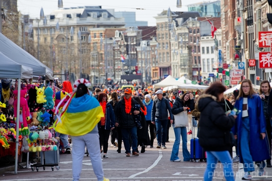 People_enjoying_kings_day_koningsdag_in_Amsterdam_2023_Amsterdam_Netherlands_Canon_EOS_5D_Mark_IV_007.JPG