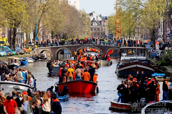 People_enjoying_kings_day_koningsdag_in_Amsterdam_2023_Amsterdam_Netherlands_Canon_EOS_5D_Mark_IV_009.JPG