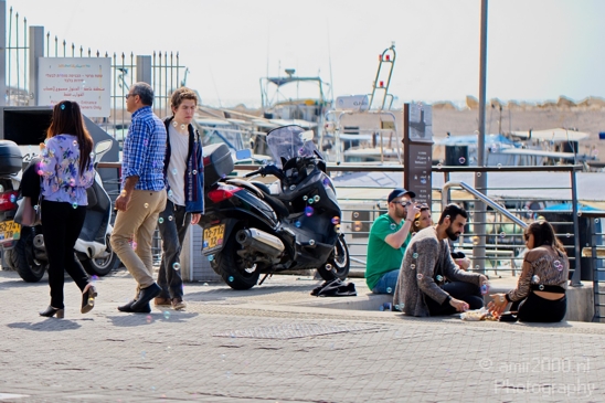 People_hanging_around_in_Jaffa_port_Tel_Aviv-jaffa_Israel_Canon_EOS_5D_Mark_IV.JPG