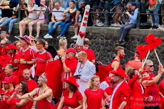 Remember_the_past_create_the_future_Gay_Pride_Canal_Parade_Amsterdam_2019_Amsterdam_Netherlands_Canon_EOS_5D_Mark_IV_002.JPG