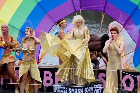 Remember_the_past_create_the_future_Gay_Pride_Canal_Parade_Amsterdam_2019_Amsterdam_Netherlands_Canon_EOS_5D_Mark_IV_011.JPG