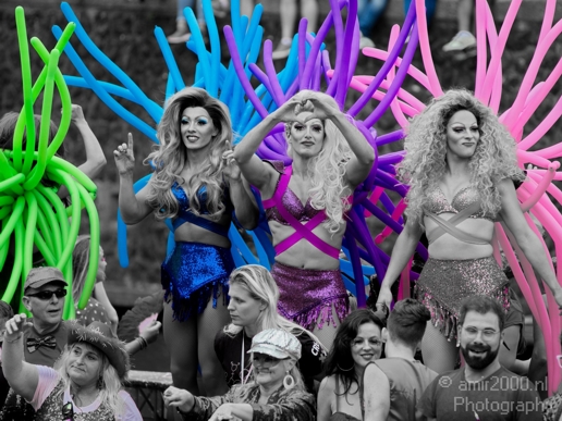 Remember_the_past_create_the_future_Gay_Pride_Canal_Parade_Amsterdam_2019_Amsterdam_Netherlands_Canon_EOS_5D_Mark_IV_064.JPG