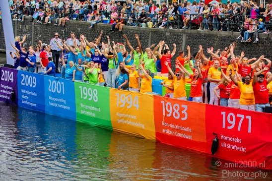 Remember_the_past_create_the_future_Gay_Pride_Canal_Parade_Amsterdam_2019_Amsterdam_Netherlands_Canon_EOS_5D_Mark_IV_070.JPG