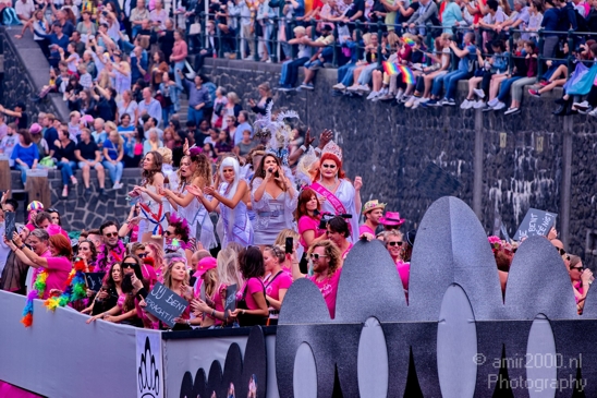 Remember_the_past_create_the_future_Gay_Pride_Canal_Parade_Amsterdam_2019_Amsterdam_Netherlands_Canon_EOS_5D_Mark_IV_072.JPG