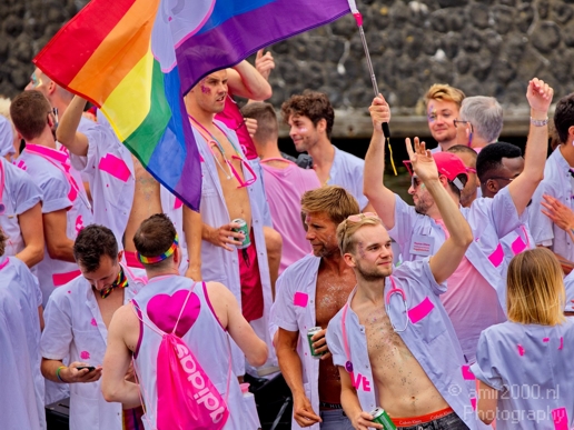 Remember_the_past_create_the_future_Gay_Pride_Canal_Parade_Amsterdam_2019_Amsterdam_Netherlands_Canon_EOS_5D_Mark_IV_076.JPG