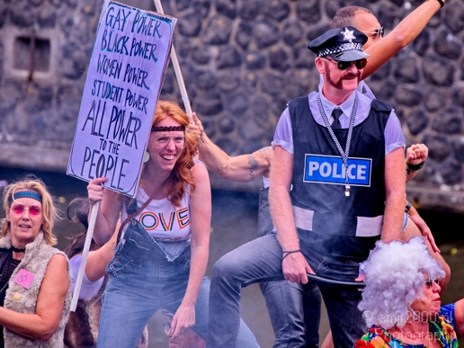 Remember_the_past_create_the_future_Gay_Pride_Canal_Parade_Amsterdam_2019_Amsterdam_Netherlands_Canon_EOS_5D_Mark_IV_084.JPG