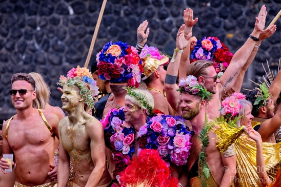 Remember_the_past_create_the_future_Gay_Pride_Canal_Parade_Amsterdam_2019_Amsterdam_Netherlands_Canon_EOS_5D_Mark_IV_095.JPG