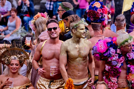 Remember_the_past_create_the_future_Gay_Pride_Canal_Parade_Amsterdam_2019_Amsterdam_Netherlands_Canon_EOS_5D_Mark_IV_097.JPG