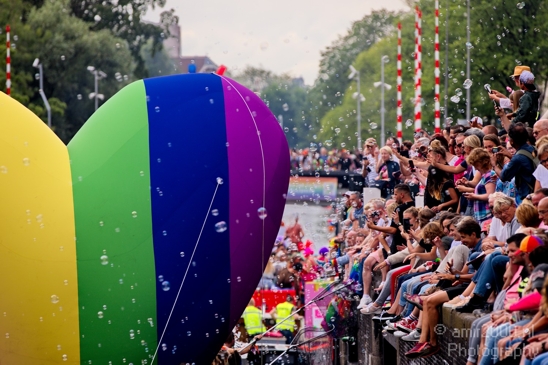 Remember_the_past_create_the_future_Gay_Pride_Canal_Parade_Amsterdam_2019_Amsterdam_Netherlands_Canon_EOS_5D_Mark_IV_118.JPG