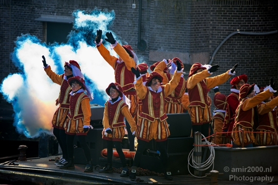 Sinterklaas_celebrations_in_the_city_2022_Amsterdam_Netherlands_Canon_EOS_5D_Mark_IV.JPG