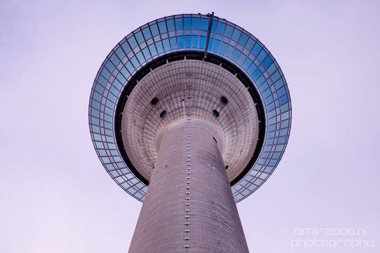 Dusseldorf_Germany_Rhine_Tower_Architecture_Photography_008_Canon_EOS_5D_Mark_IV.JPG