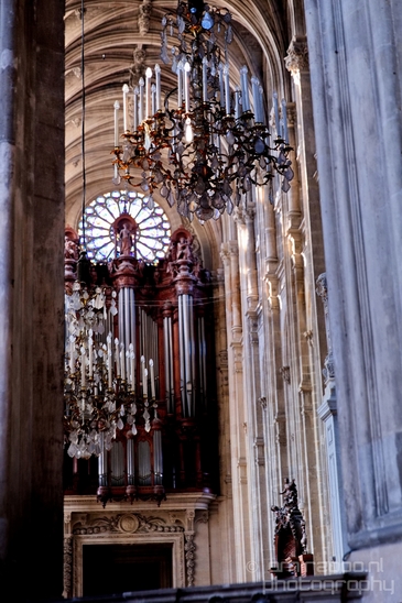 Saint_Eustache_city_urban_street_Paris_France_Architecture_Photography_006_Canon_EOS_5D_Mark_IV.JPG