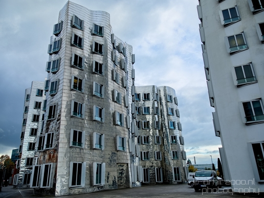 by_Frank_O_Gehry_Dusseldorf_Germany_Medienhafen_Hafen_Architecture_Photography_003_Canon_EOS_5D_Mark_IV.JPG