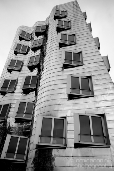 by_Frank_O_Gehry_Dusseldorf_Germany_Medienhafen_Hafen_Architecture_Photography_006_Canon_EOS_5D_Mark_IV.JPG