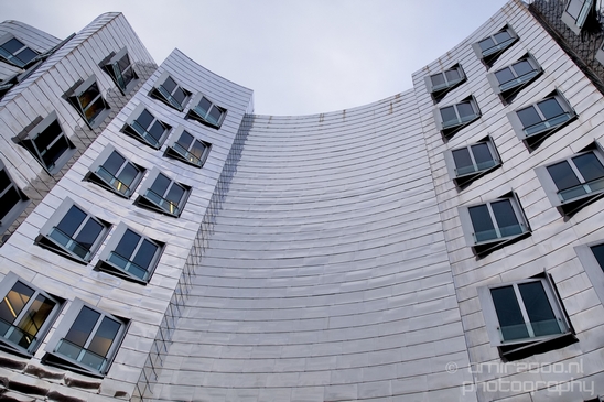 by_Frank_O_Gehry_Dusseldorf_Germany_Medienhafen_Hafen_Architecture_Photography_007_Canon_EOS_5D_Mark_IV.JPG