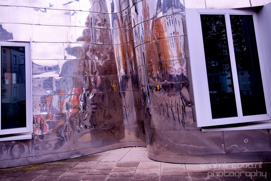 by_Frank_O_Gehry_Dusseldorf_Germany_Medienhafen_Hafen_Architecture_Photography_011_Canon_EOS_5D_Mark_IV.JPG