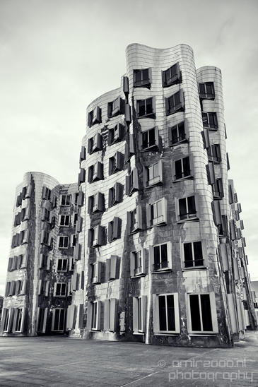 by_Frank_O_Gehry_Dusseldorf_Germany_Medienhafen_Hafen_Architecture_Photography_014_Canon_EOS_5D_Mark_IV.JPG