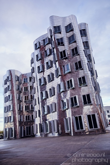 by_Frank_O_Gehry_Dusseldorf_Germany_Medienhafen_Hafen_Architecture_Photography_015_Canon_EOS_5D_Mark_IV.JPG