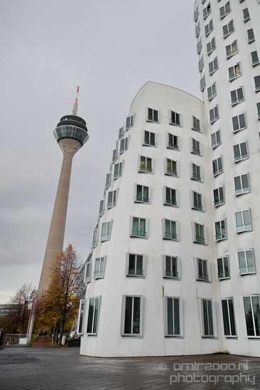 by_Frank_O_Gehry_Dusseldorf_Germany_Medienhafen_Hafen_Architecture_Photography_021_Canon_EOS_5D_Mark_IV.JPG