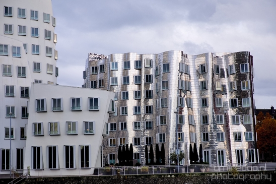by_Frank_O_Gehry_Dusseldorf_Germany_Medienhafen_Hafen_Architecture_Photography_023_Canon_EOS_5D_Mark_IV.JPG