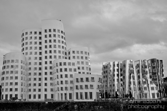 by_Frank_O_Gehry_Dusseldorf_Germany_Medienhafen_Hafen_Architecture_Photography_024_Canon_EOS_5D_Mark_IV.JPG
