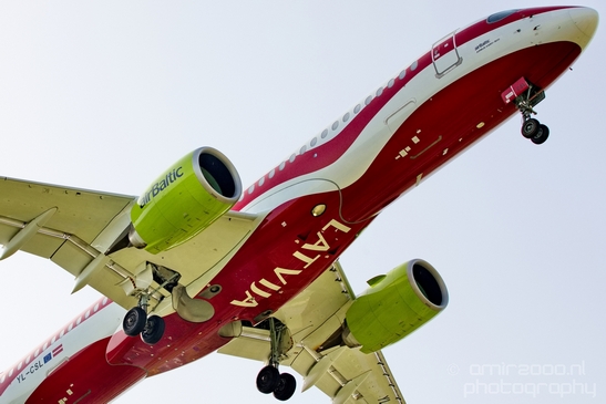 Air_Baltic_YL-CSL_Airbus_A220-300_landing_Schiphol_aviation_Netherlands_Photography_005_Canon_EOS_5D_Mark_IV.JPG