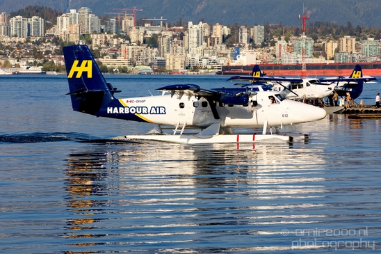 Canadain_aviation_Vancouver_transportaion_by_air_British_Columbia_Canada_Photography_005_Canon_EOS_5D_Mark_IV.JPG