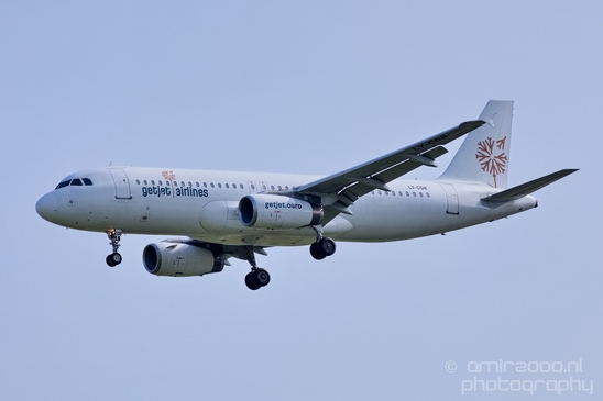 LY-COB_GetJet_Airlines_landing_Schiphol_aviation_Netherlands_Photography_002_Canon_EOS_5D_Mark_IV.JPG