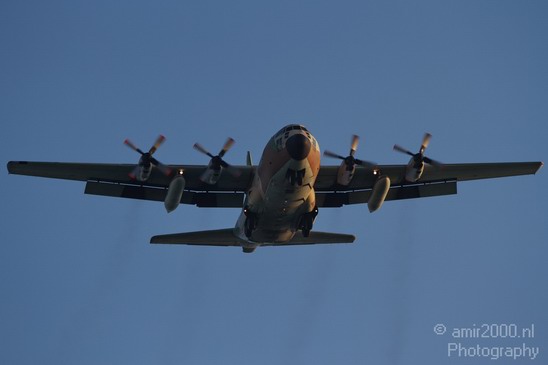 Lockheed_C-130_Hercules_Aviation_Photography_003_Canon_EOS_7D.JPG
