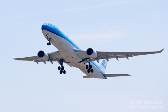 PH-AKB_KLM_Airbus_A330-300_aviation_Photography_003_Canon_EOS_5D_Mark_IV.JPG