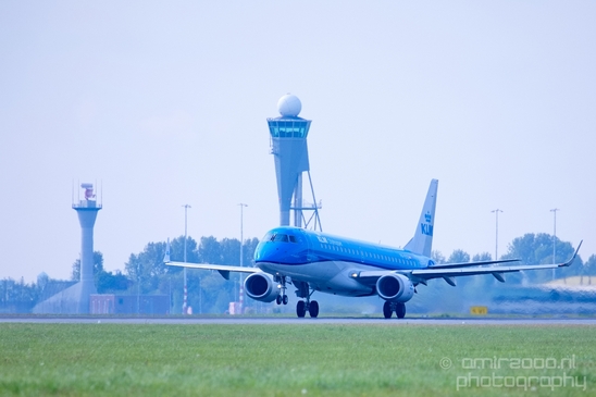 PH-EXD_Embraer_ERJ-190_KLM_Cityhopper_taking_off_Schiphol_aviation_Netherlands_Photography_002_Canon_EOS_5D_Mark_IV.JPG