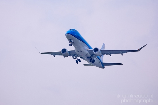 PH-EXJ_Embraer_ERJ-175_KLM_Cityhopper_taking_off_Schiphol_aviation_Netherlands_Photography_003_Canon_EOS_5D_Mark_IV.JPG