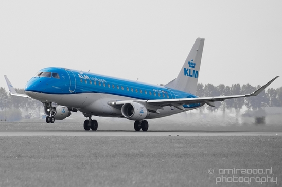 PH-EXT_Embraer_ERJ-175_KLM_Cityhopper_taking_off_Schiphol_aviation_Netherlands_Photography_001_Canon_EOS_5D_Mark_IV.JPG