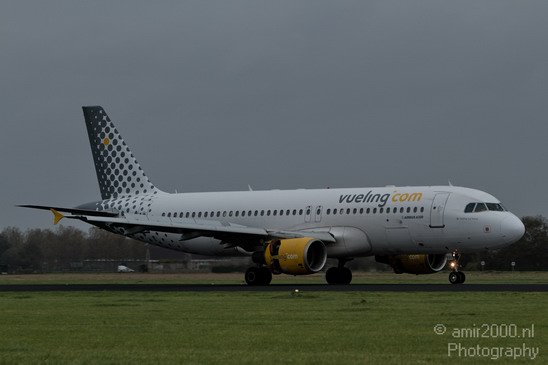 Vueling_Aviation_Photography_001_Canon_EOS_7D.JPG