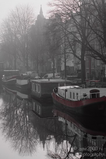 Amsterdam_Canals_Foggy_Netherlands_Cityscape_Photography_004_Canon_EOS_7D.JPG